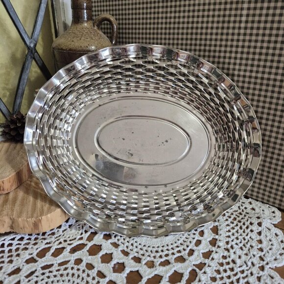 Vintage Silver-toned Serving Tray & FREE Bread Basket - Picture 9 of 16